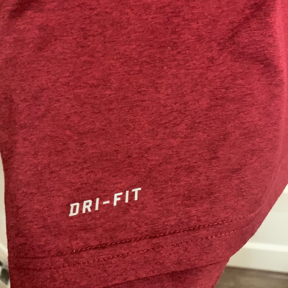 Washington redskins NFL / Nike dri-fit size L - Picture 3 of 5